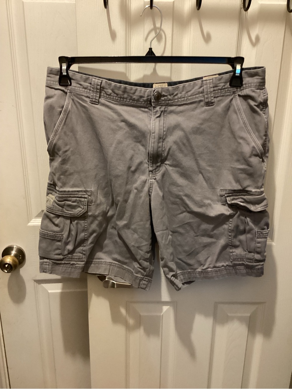 RedHead Men's Gray Cargo Shorts - Multiple Pockets